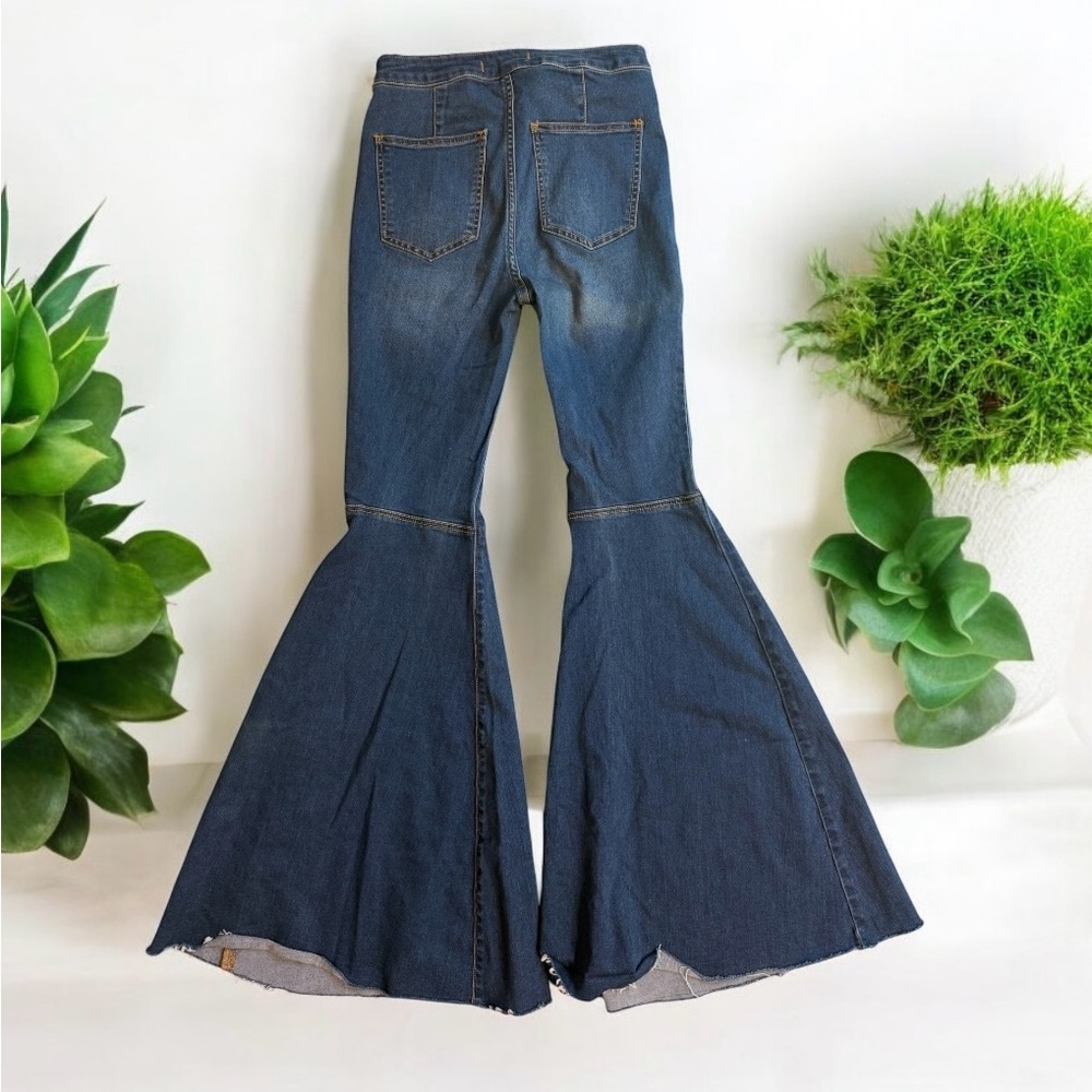 Free People Just Float on Flare Jeans Size 26 - Picture 3 of 3